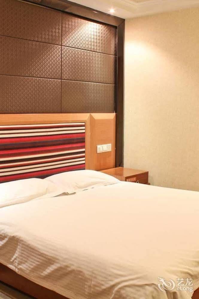 Motel 168 Hefei Changjiang Road Amber Resort Branch Exterior foto